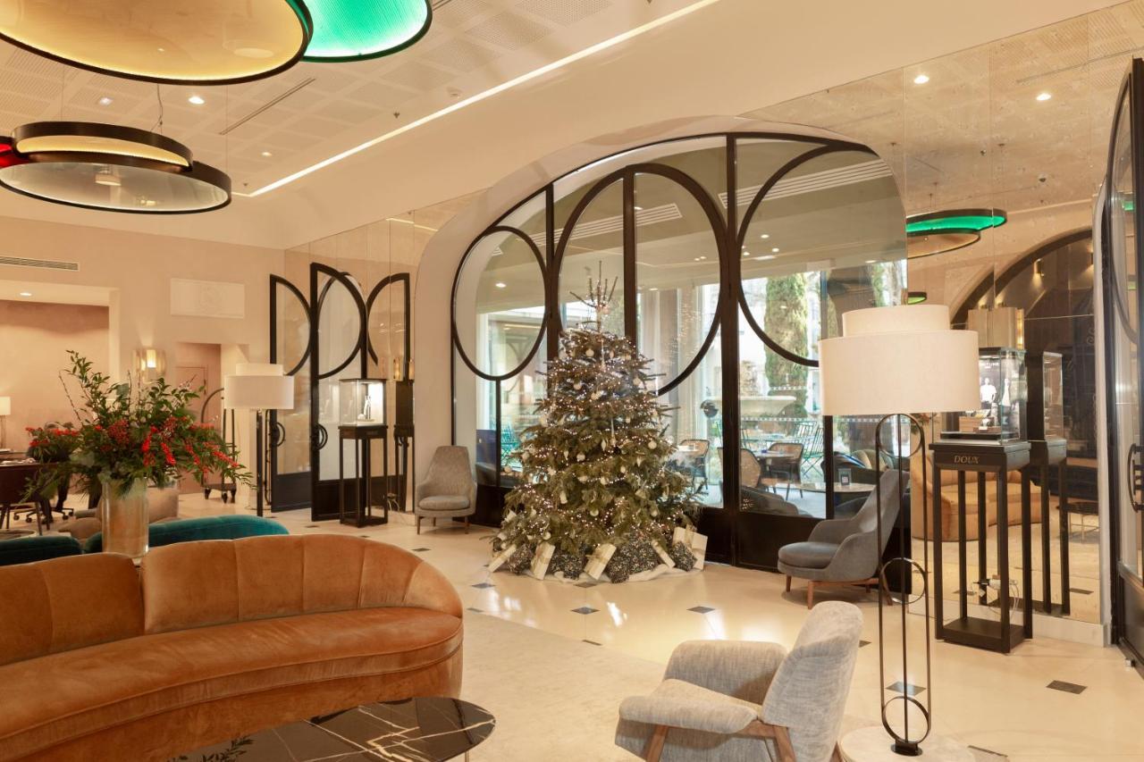 Maison Albar Hotels L'Imperator Nimes Exterior photo The lobby of the hotel