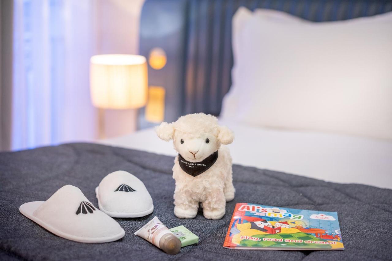 Maison Albar Hotels L'Imperator Nimes Exterior photo The hotel's mascot, the sheep